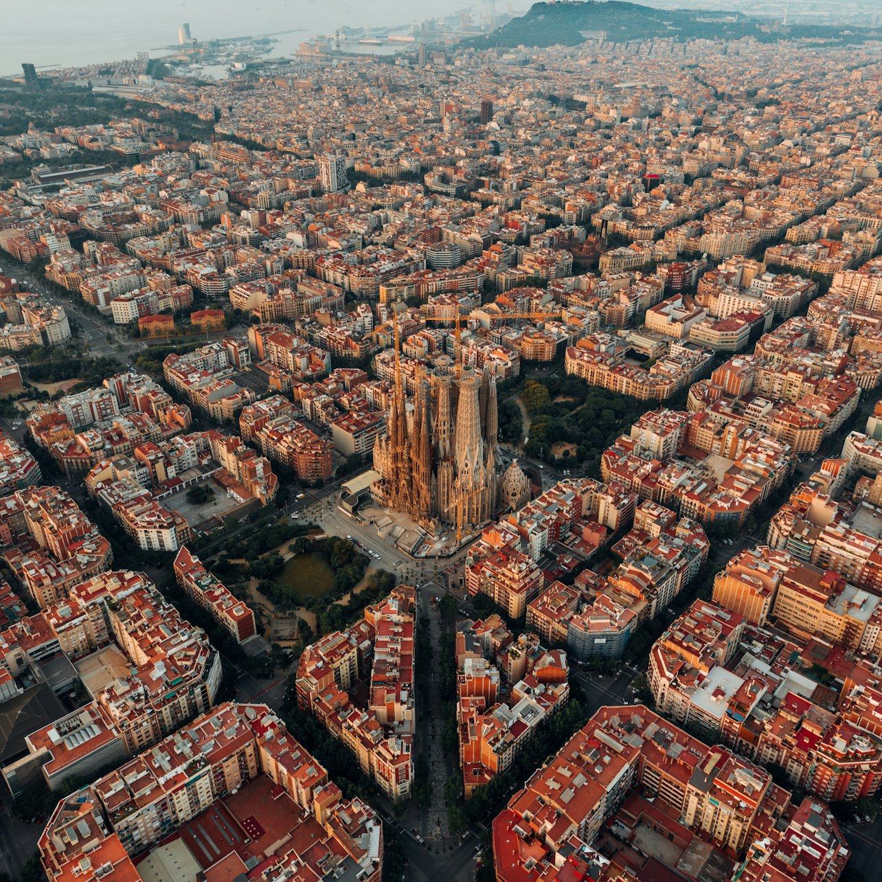Barcelona Card including Park Güell and Sagrada Família (7/9)