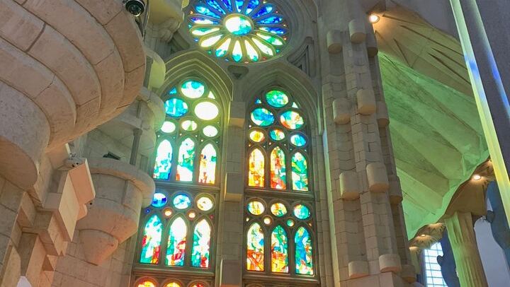 Barcelona Sagrada Familia y Parque Güell copas y tapas