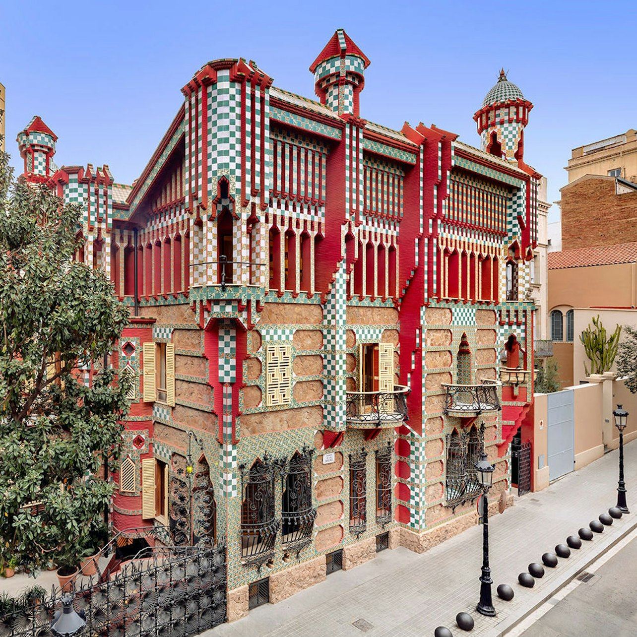 Casa Vicens with a guide: Gaudí before he became Gaudí (11/11)