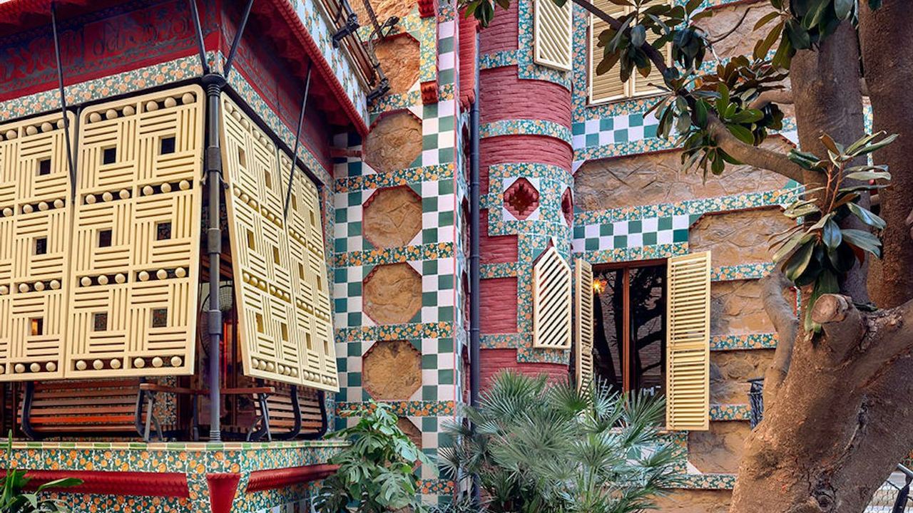 Casa Vicens: Experience Catalan Modernism without the queues (2/5)