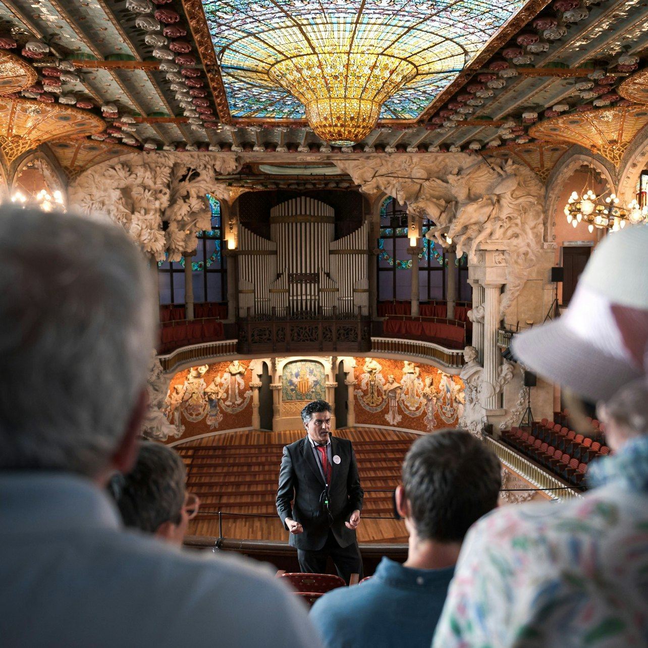 Palau de la Música with a guide: four crafts in one hall (12/12)