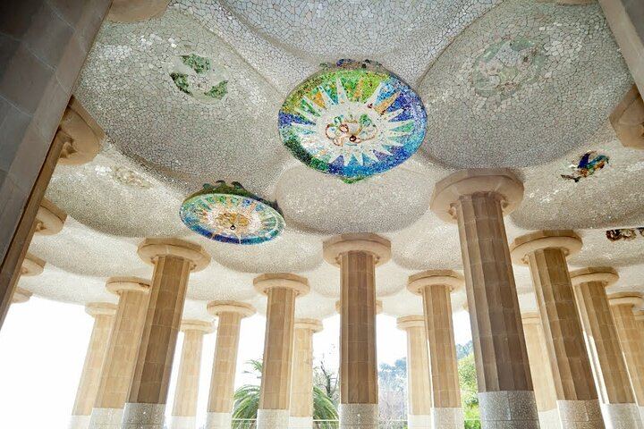 Visita Guiada Sagrada Familia y Parque Güell