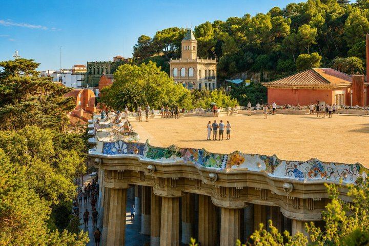 Visita guiada sin colas al Parque Güell en Barcelona